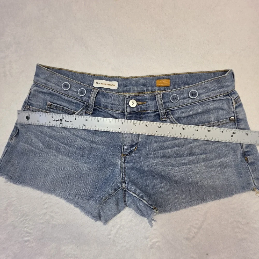 Pilcro Anthropologie Denim Shorts Womens 28 Low Rise Straight Frayed - Picture 5 of 8